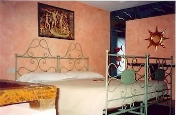 Lejlighedshotel Corte Uccellanda Relais &
