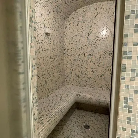 Corte Uccellanda Relais & Aparthotel Monzambano