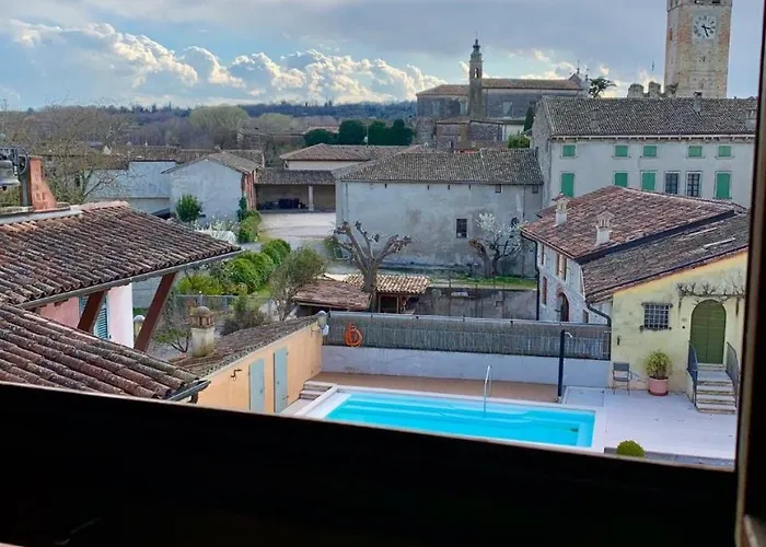 Apart Otel Corte Uccellanda Relais &