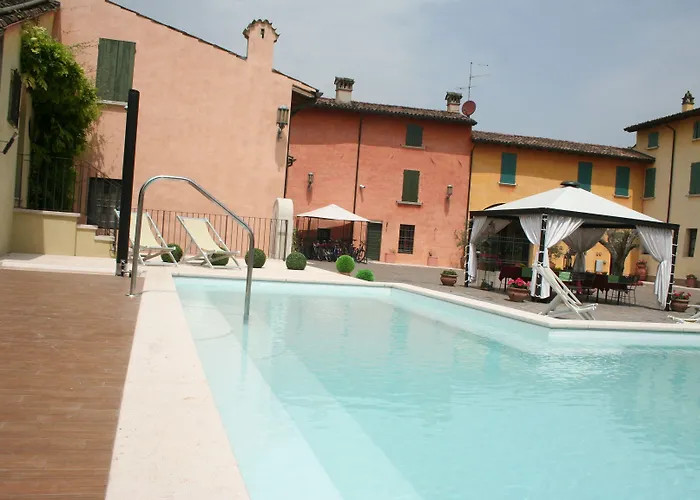 Apart Otel Corte Uccellanda Relais & Monzambano